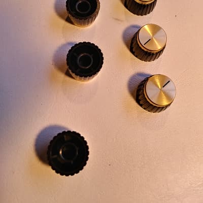Marshall Amplifier knobs 2022 brown/gold image 3