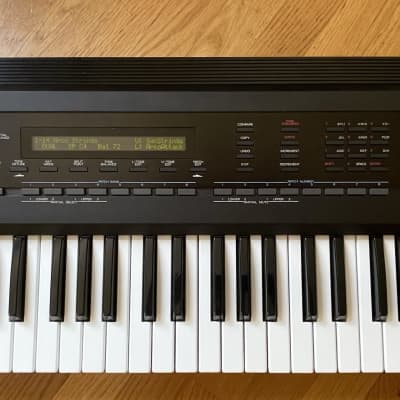 Roland D-50 Linear Synthesizer w/ PG1000 Programmer