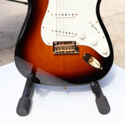 Fender 60th Anniversary Commemorative American Standard Stratocaster 2014 image 11