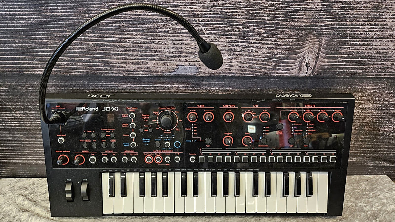 Roland JD-XI Synthesizer (Cincinnati, OH) | Reverb