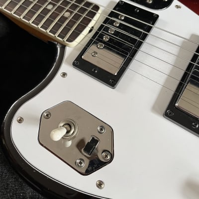 Fender Kurt Cobain Jaguar Left-Handed w/ case image 3