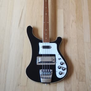 1976 Rickenbacker 4001 Fretless Electric Bass Guitar Jetglo, 100% Original. 4003 Clean, Stock w/ ohc image 2