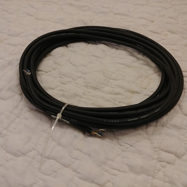19' Canare: Star Quad Microphone Cable image 1
