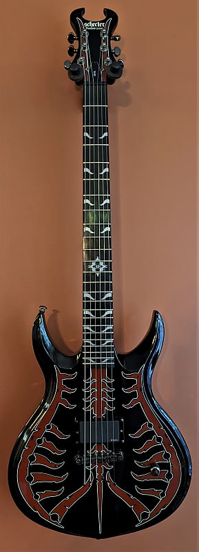 2008 Schecter Devil Spine Blood Red Spine Graphic W/ Hard