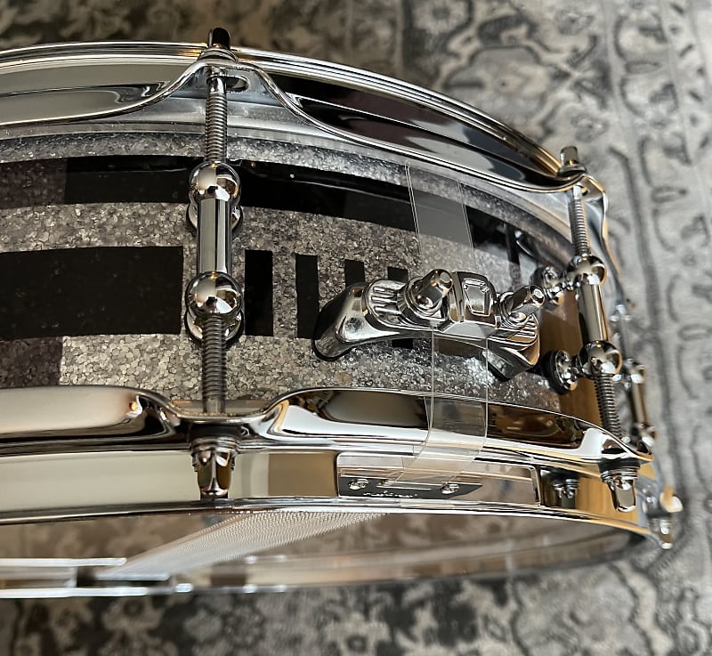 Ludwig 4x14 Classic Maple Piccolo Digital Black Sparkle Snare Drum  LS444TXA5W03507
