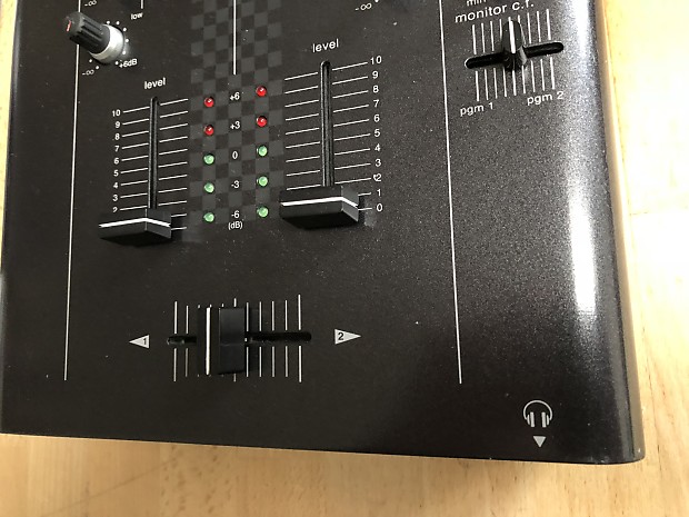 Vestax VMC-002XLu DJミキサー Vestax/DJミキサー/VMC-002XLu TUB -DJ機材アナログレコード専門