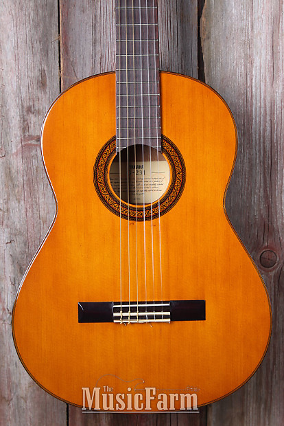 Yamaha Vintage 1980 G 231 Classical Acoustic Guitar Spruce