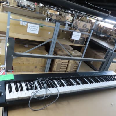 Alesis Q88 MKII Stage Piano (Edison, NJ)