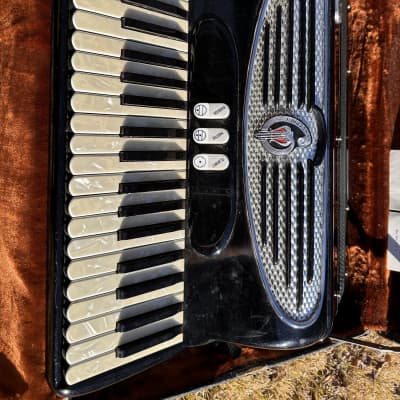 1964 Giulietti S32 - Black Accordion with Original case and Paperwork image 4