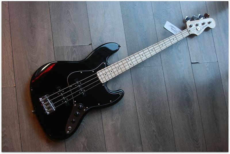 メンテ済 Squier Affinity Jazz Bass BLK フェンダー Squier Affinity Series Active Jazz Bass V Black Metallic – Chicago