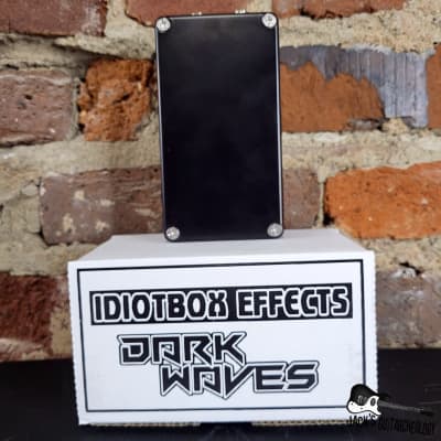 IdiotBox Effects Dark Waves Echo Chorus image 5