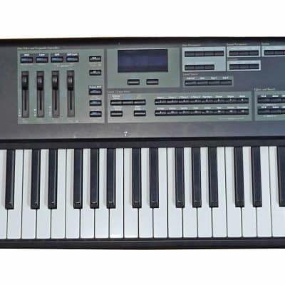 Kurzweil PC2 Performance Controller with Orchestral ROM Option