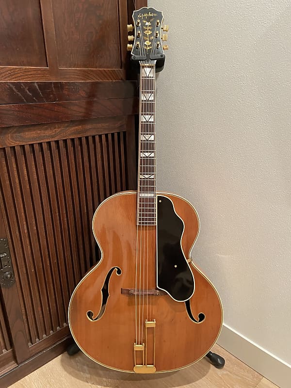 Epiphone Emperor 1945 - 1946 Natural (Video Sample) | Reverb