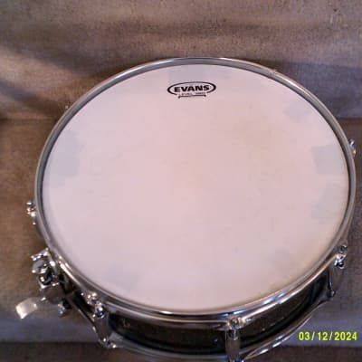 Gretsch Catalina Club 14 X 5 Snare Drum, Black Galaxy Lacquer, Mahogany Shell - Excellent1 image 11