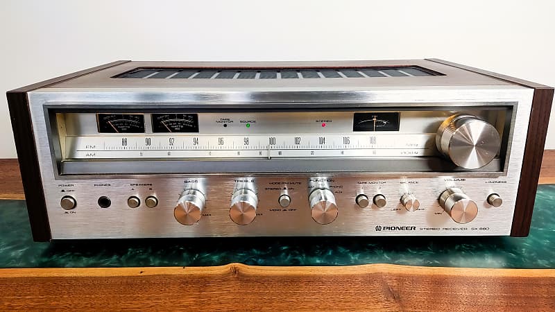 Pioneer SX-680 30-Watt Stereo Solid-State Receiver image 1