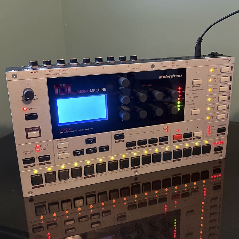 週末限定値下げElektron MonoMachine SFX-60 週末限定値下げElektron MonoMachine SFX-60
