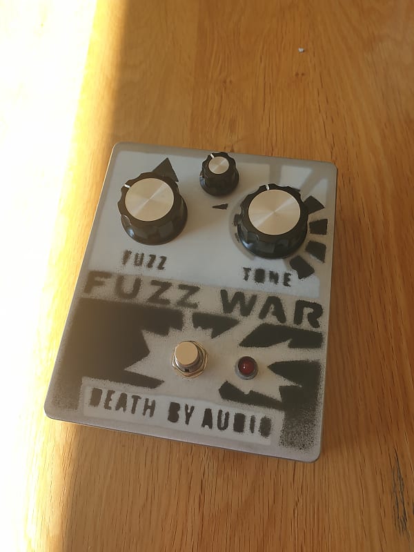 Death By Audio Fuzz War