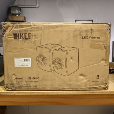 KEF LS50 Wireless Speakers w/ Original Box & Accessories - Gloss Black/Blue image 10