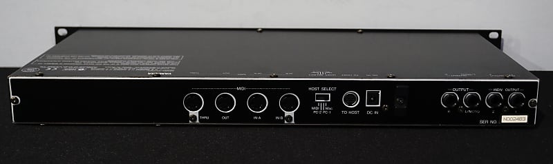 Yamaha MU100R Tone Generator 1U Rack Sound Module Synthesiser & 2 PLG100  boards