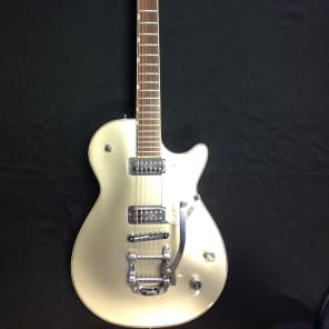 Gretsch G5236T Pro Jet Electromatic Silver Sparkle with