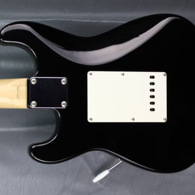 Fender Stratocaster Mini MST-35 SSS 1992 - Black - japan import image 5