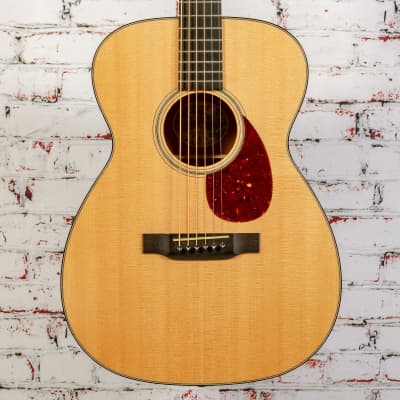 Collings 001 14-Fret Acoustic Guitar, Natural w/ Original Case x1106 (USED) image 1