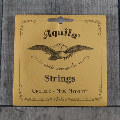 Aquila 15U Nylgut Ukulele String Set 'Tenor' Low G image 1