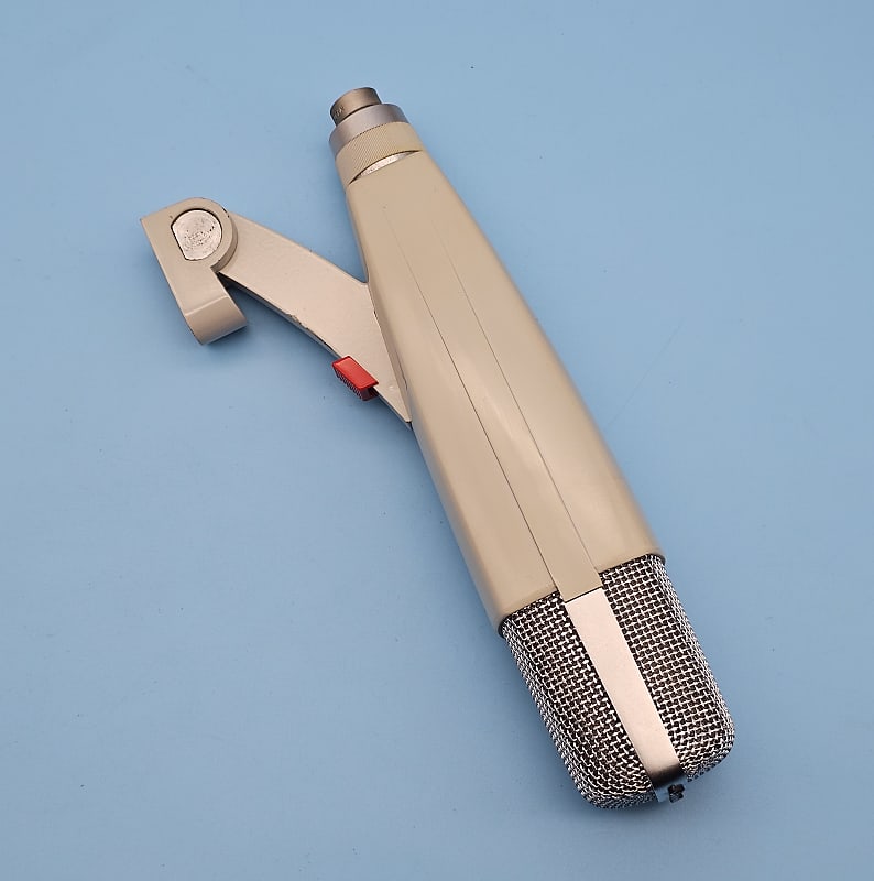 Sennheiser MD 421-N Cardioid Dynamic Microphone | Reverb