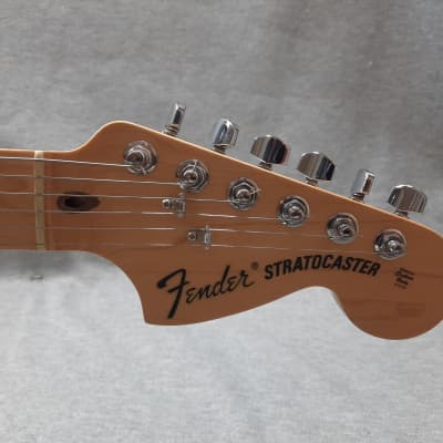 Fender American Deluxe Stratocaster V-Neck 2004 - 2010 | Reverb