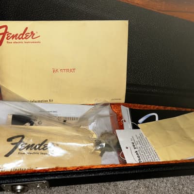 Fender American Vintage '65 Stratocaster 2013 - 2016 - 3-Color Sunburst image 10