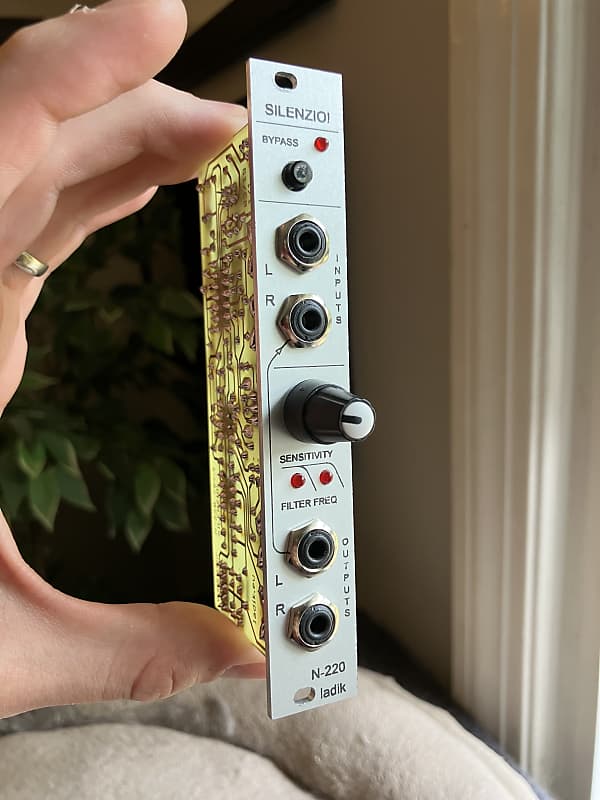 Ladik N-220 Silenzio