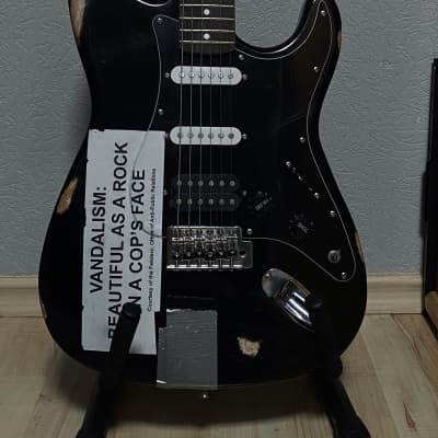 Kurt Cobain Vandalism Strat Build, Custom Made Nirvana E-Guitar for sale