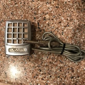Electro-Voice 915 Omnidirectional Crystal Microphone