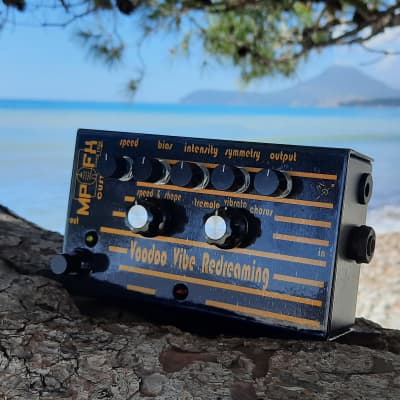 Voodoo VIBE Redreaming by MP Custom FX Fully and Truly analogue and handmade image 2