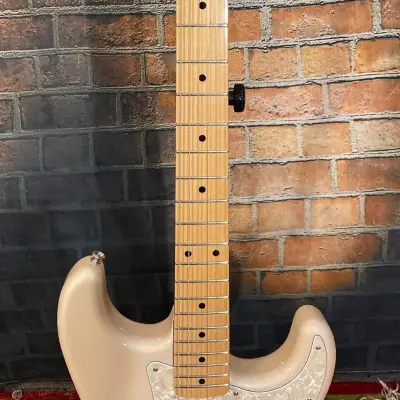 Fender 2021 Stratocaster Deluxe MIM Blizzard Pearl With Custom Shop Texas Special Pickups And Hard Case image 4