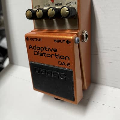 Boss DA-2 Adaptive Distortion