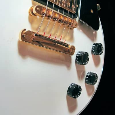 Les Paul's Personal 50th Anniversary White Custom Featured on his Autobiography~ The Collector's Package imagen 19