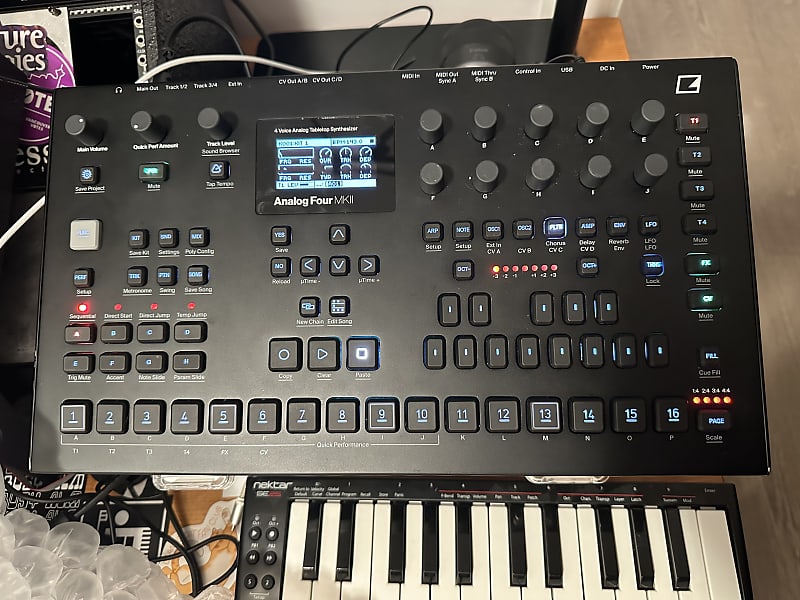 Elektron Analog Four MKII 4-Voice Tabletop Analog Synthesizer