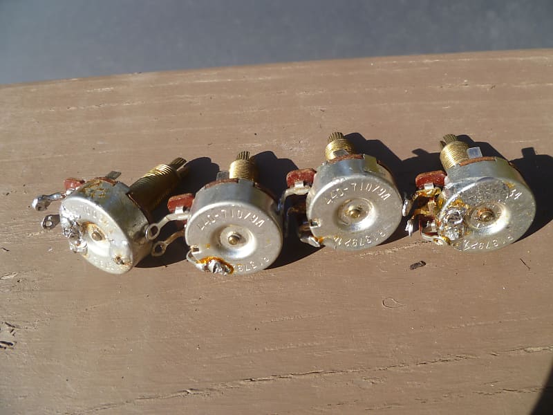 1992 Gibson Les Paul CTS Pots image 1