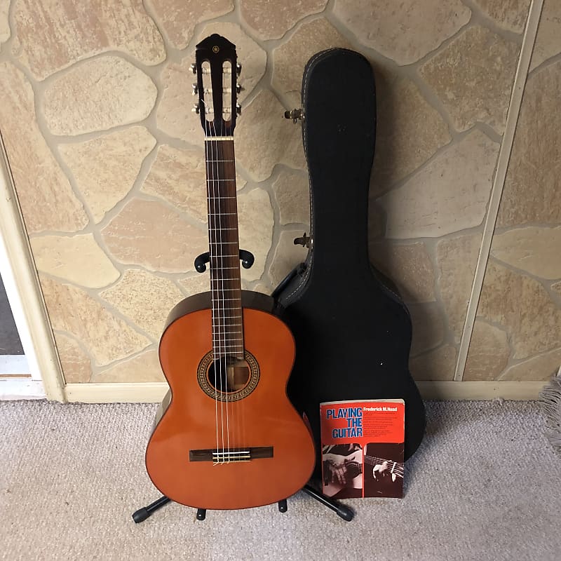 Yamaha g120a deals classical guitar