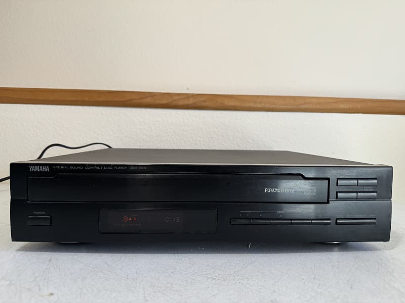 Yamaha 5 disc CD orders player CDC-555