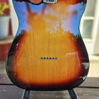 Fender Telecaster - Sunburst, MIM, Exc Condition, 2016 image 4