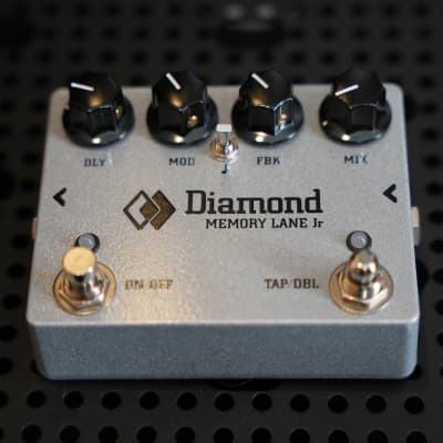 Reverb.com listing, price, conditions, and images for diamond-memory-lane-jr