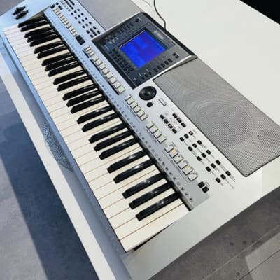 Yamaha PSR S700 Keyboard workstation | Reverb