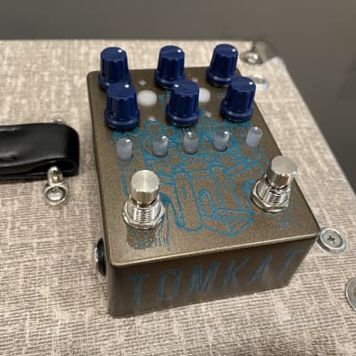 Tomkat Cloudy - Relic Exclusive Gold / Blue | Reverb Tomkat Cloudy - Relic Exclusive Gold / Blue | Reverb