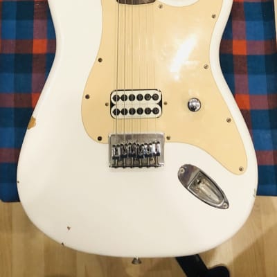 Tom Delonge Stratocaster 2001 - 2003 White for sale