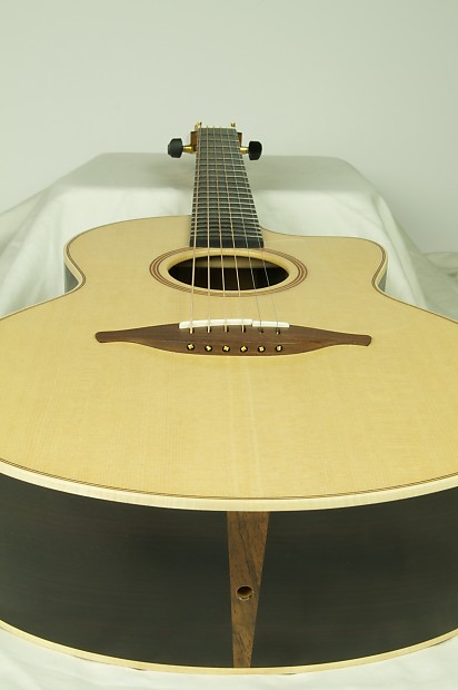 Lowden s32c deals