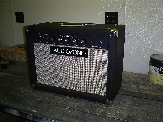 AUDIOZONE  Model 24, 15 watt, w/jensen mod 10/35 speaker image 1