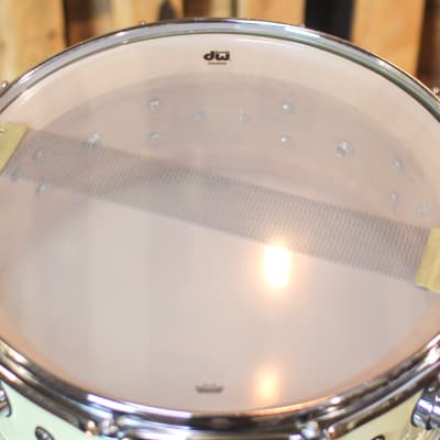DW 5.5x14 Collector's Maple Solid Double Cream Super Solid Snare Drum - SO#1288929 image 5