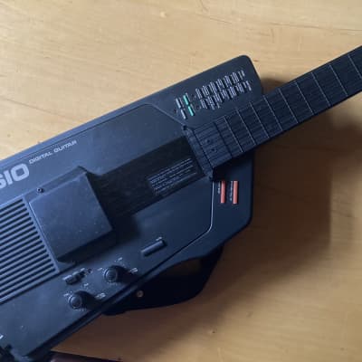 CASIO DG-1 Digital Guitar Synthesizer, Electric Guitar